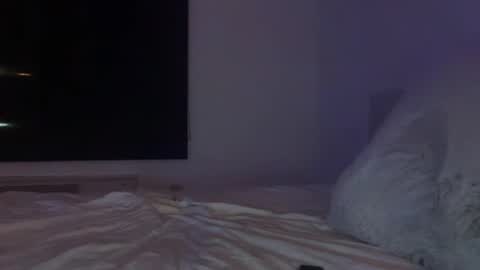 Polly Pocket online show from April 15, 6:20 am