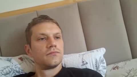 polsenos online show from November 17, 9:15 am