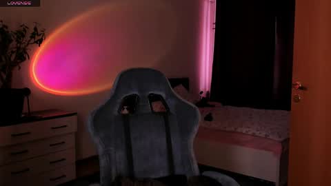 Megan.online  online show from April 22, 3:13 pm