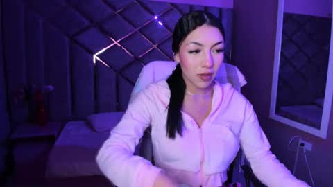 poly sasha  online show from February 19, 2:40 am