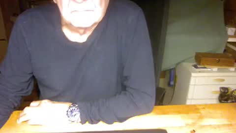 pomme1949 online show from December 23, 8:44 am