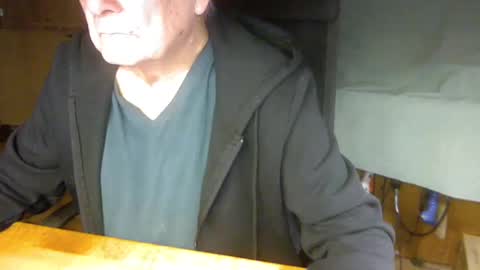 pomme1949 online show from February 5, 9:25 am