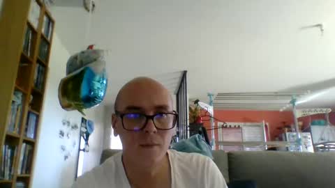 Snapshot of ponarch chatting on June 13, 4:16 pm ponarch online show from June 13, 4:16 pm