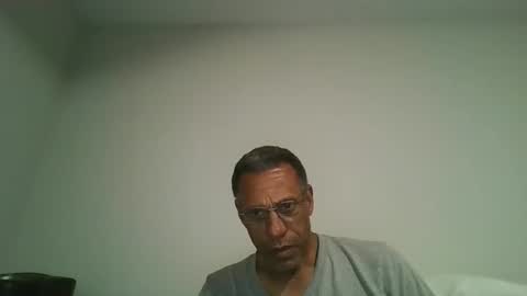 Snapshot of poolguy2496 chatting on October 9, 1:58 am poolguy2496 online show from October 9, 1:58 am