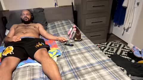 Snapshot of popfizzt chatting on December 20, 11:32 am popfizzt online show from December 20, 11:32 am