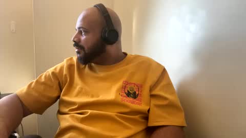 Snapshot of popfizzt chatting on January 27, 7:56 pm popfizzt online show from January 27, 7:56 pm