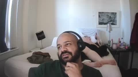 Snapshot of popfizzt chatting on September 21, 11:12 am popfizzt online show from September 21, 11:12 am