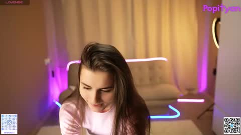 Louise  see you on December 1  at 2200 UTC3 online show from November 29, 4:37 am