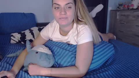 popkornmolli online show from December 2, 11:12 am