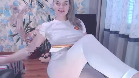 popkornmolli online show from January 11, 1:11 pm