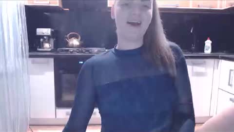 popkornmolli online show from March 6, 7:54 pm