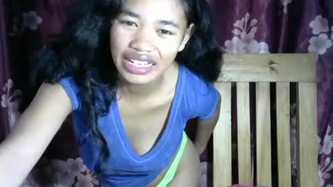 Snapshot of poppy_kelley chatting on July 15, 5:12 am Lilly online show from July 15, 5:12 am