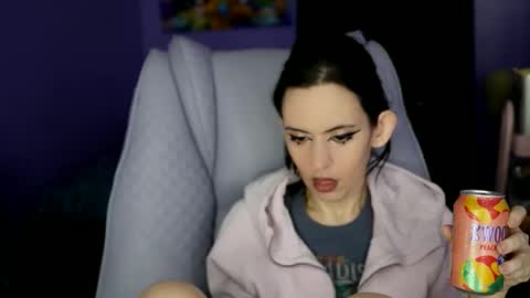 A cadia online show from March 9, 4:00 pm