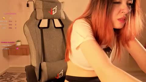 Agnes online show from January 16, 9:30 pm