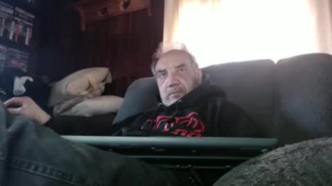 Snapshot of porkingit400 chatting on January 2, 3:19 pm porkingit400 online show from January 2, 3:19 pm