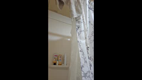 porkynerd online show from November 12, 4:35 am