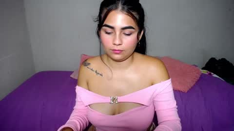 NICKKYMARTIN online show from January 18, 8:31 am