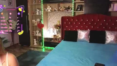 Snapshot of pornbubblebutt chatting on November 8, 1:44 pm pornbubblebutt online show from November 8, 1:44 pm