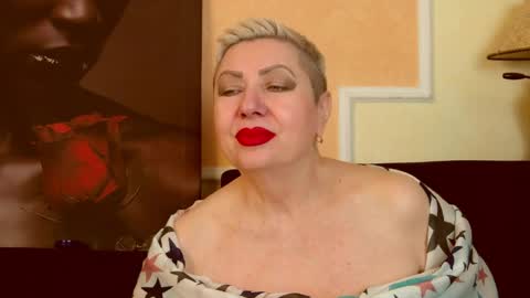 Snapshot of posh_lady chatting on May 7, 8:36 pm LADY POSH online show from May 7, 8:36 pm