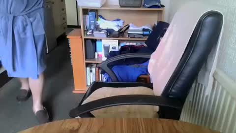 poshman65 online show from October 14, 9:43 am