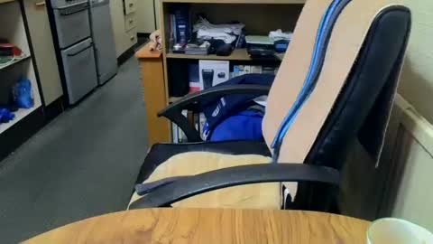 poshman65 online show from October 26, 10:47 pm