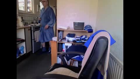 poshman65 online show from April 23, 8:35 am