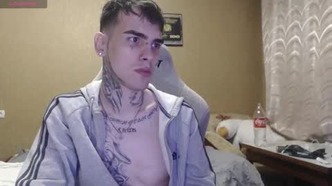 Snapshot of posterboy2025 chatting on October 8, 3:53 pm J online show from October 8, 3:53 pm