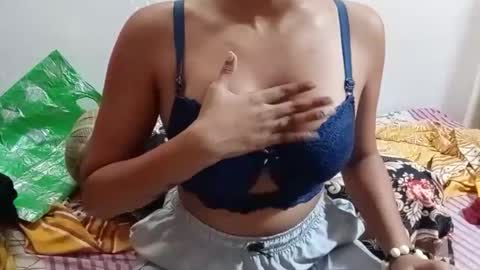 poulomi online show from November 12, 5:57 pm