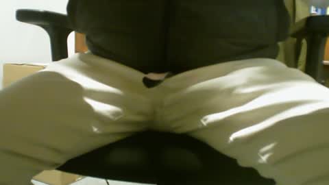 Snapshot of poundtownusa2016 chatting on December 2, 7:38 pm ConchilDog online show from December 2, 7:38 pm