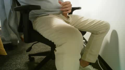 Snapshot of poundtownusa2016 chatting on September 9, 4:39 pm ConchilDog online show from September 9, 4:39 pm