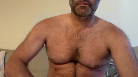 Snapshot of poundtownusa2016 chatting on October 21, 12:50 pm ConchilDog online show from October 21, 12:50 pm