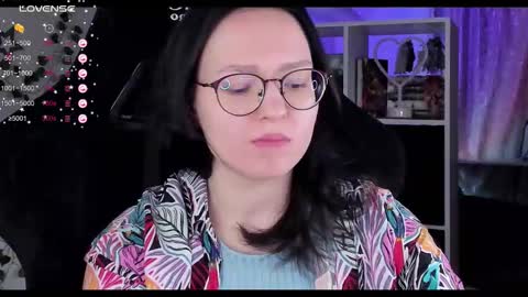 Robyn online show from October 6, 10:34 am