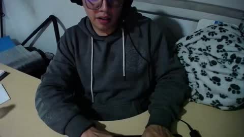 powerfulzeus2 online show from October 28, 2:59 am