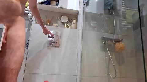 Big Dick online show from October 25, 9:31 pm