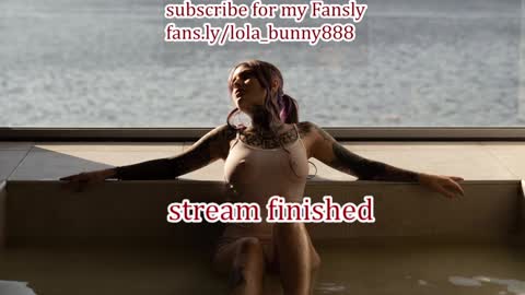 Snapshot of powerrr_ chatting on December 5, 9:50 am Lola online show from December 5, 9:50 am