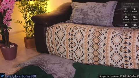 Snapshot of powerrr_ chatting on December 15, 4:15 pm Lola online show from December 15, 4:15 pm