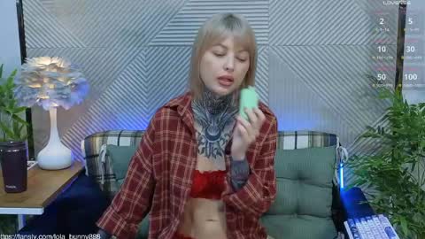 Snapshot of powerrr_ chatting on May 14, 4:41 am Lola online show from May 14, 4:41 am