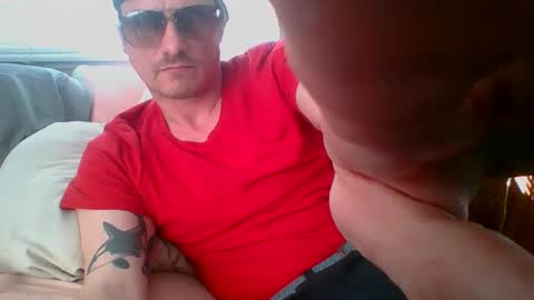 powthunder85 online show from May 1, 9:19 pm