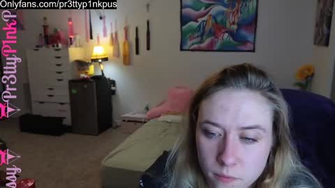 Snapshot of pr3ttyp1nkpussy chatting on February 26, 1:32 am Evangeline Eva Darling online show from February 26, 1:32 am