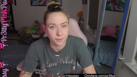 Snapshot of pr3ttyp1nkpussy chatting on September 10, 1:49 am Evangeline Eva Darling online show from September 10, 1:49 am