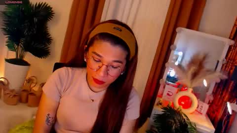 Rosedoll online show from February 11, 3:50 pm