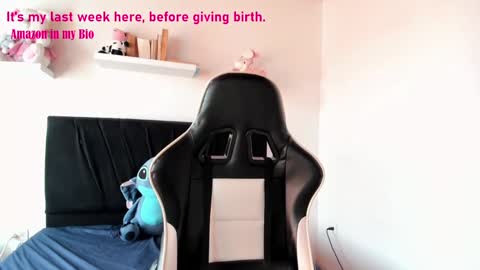 Angelly online show from January 15, 8:58 pm