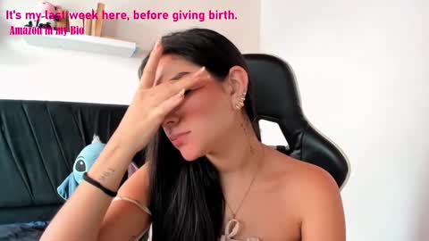 Angelly online show from January 17, 2:39 pm