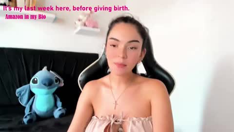 Angelly online show from January 17, 8:44 pm