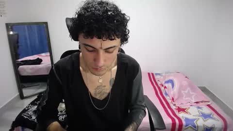 Plux online show from November 11, 5:07 am