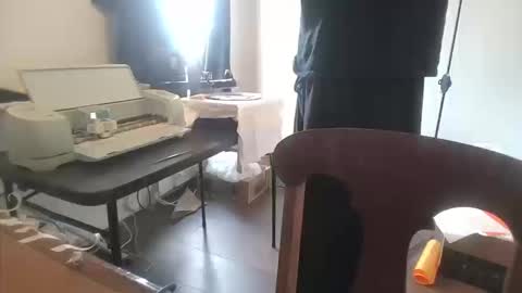 Libra Lamont online show from October 11, 10:30 pm