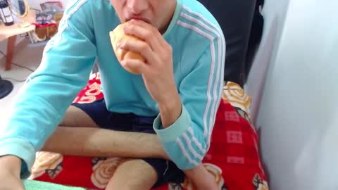 PRESSURE online show from January 19, 12:39 pm