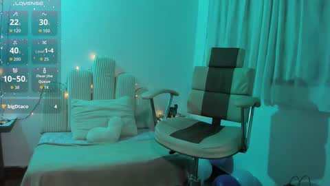 pretti scarlett online show from September 11, 12:33 am