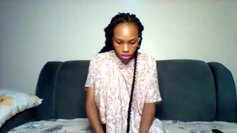 Snapshot of pretty253 chatting on November 2, 5:59 pm pretty253 online show from November 2, 5:59 pm