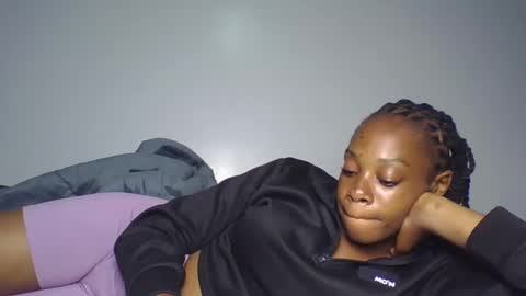 Pretty online show from April 8, 2:50 pm